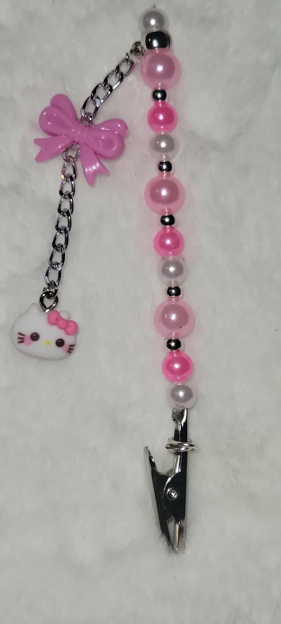 Kawaii Kitty Charm – Pink Pearl Roach Clip
