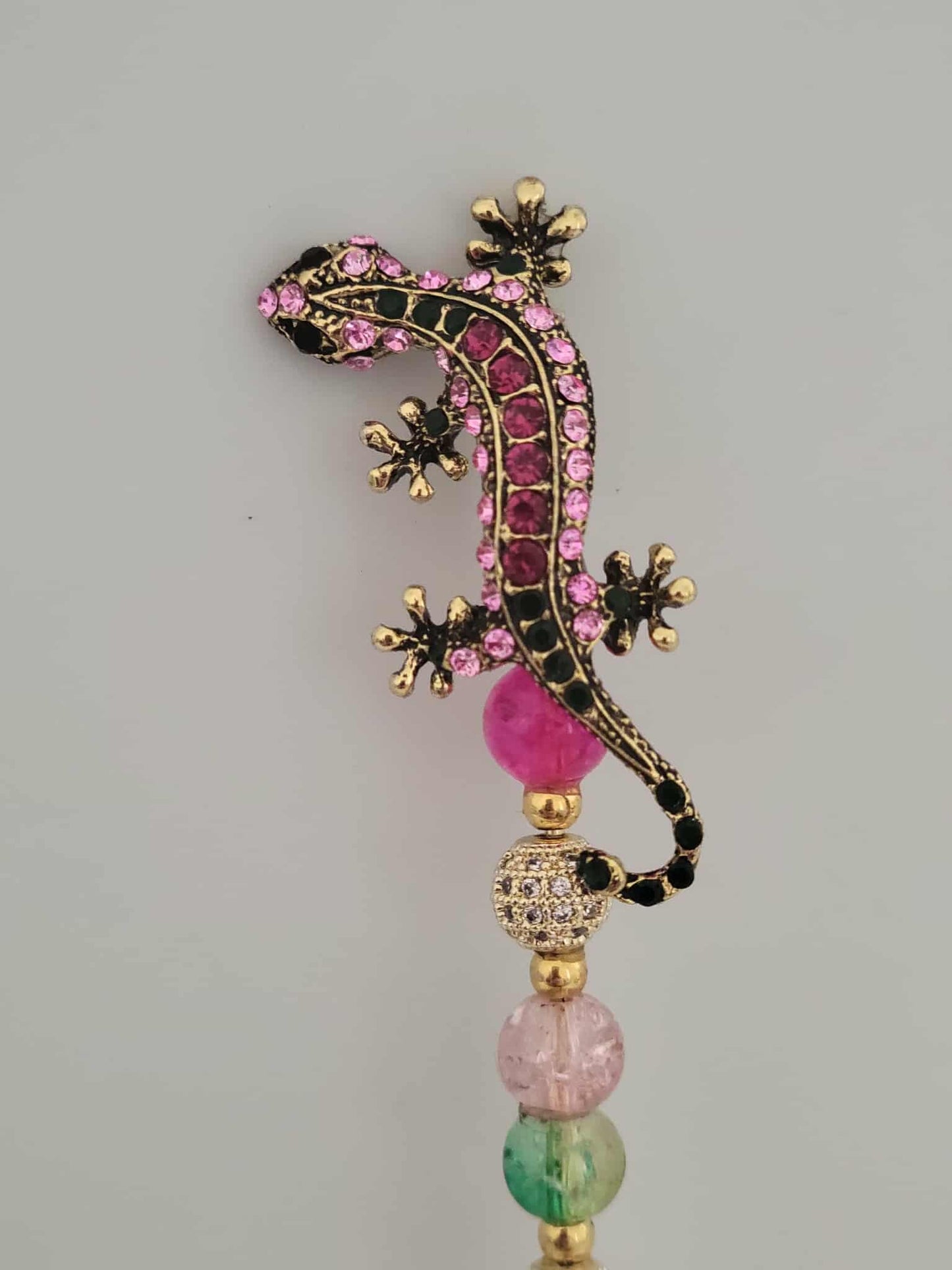 "Pink Lounge Lizard Roach Clip"