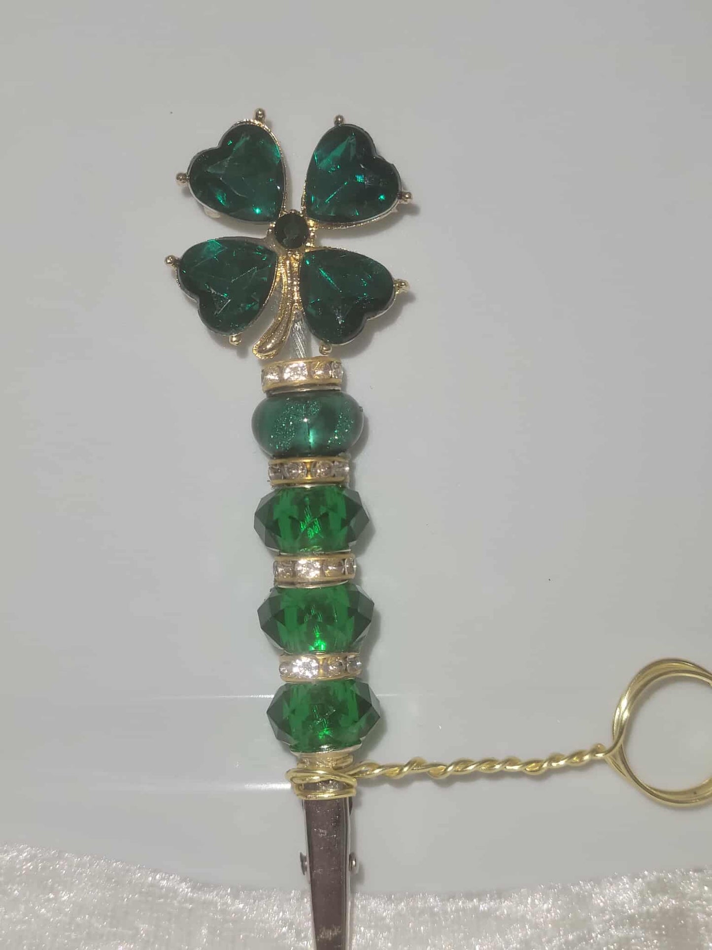 “Lucky Charm Roach Clip”