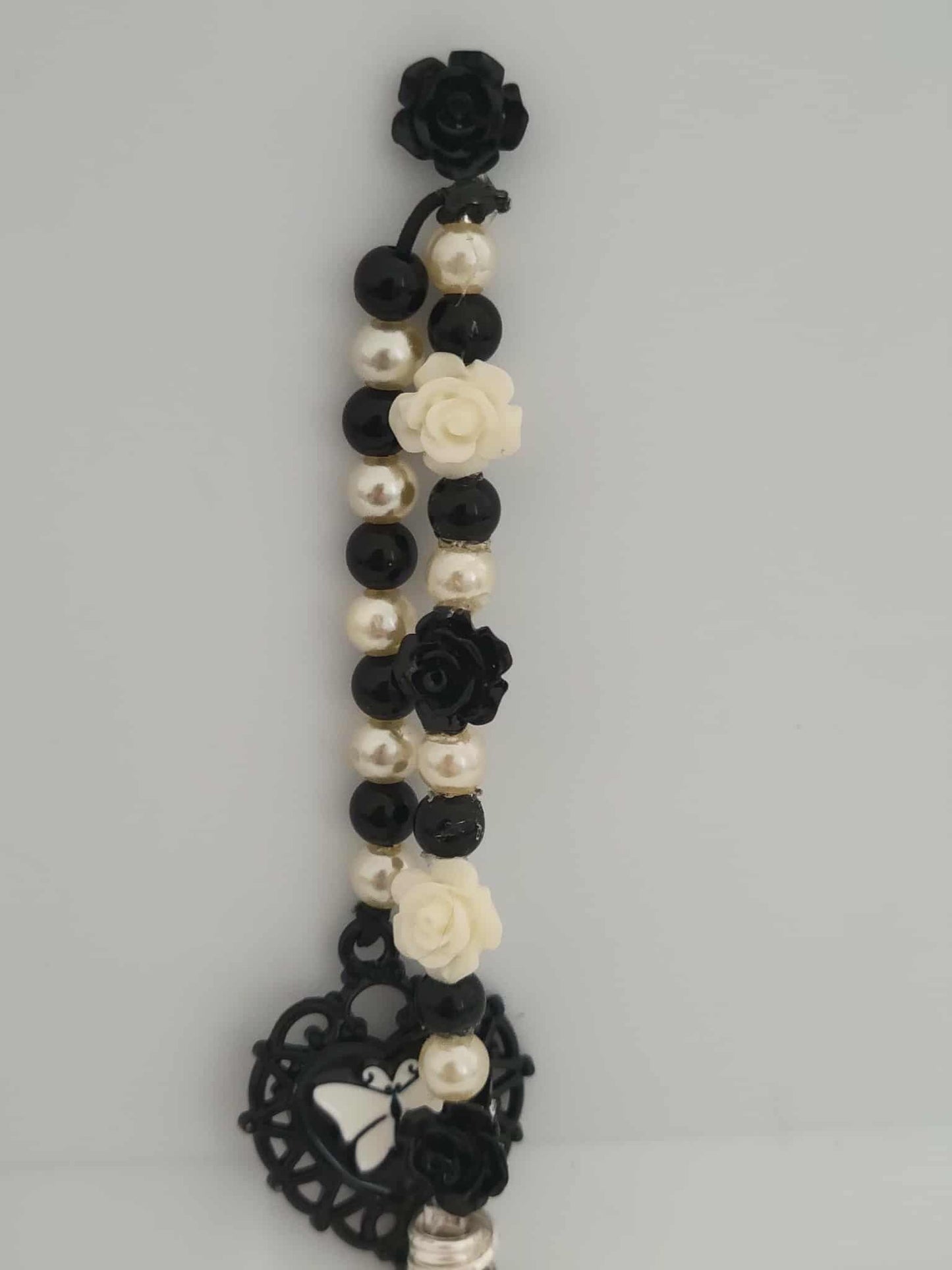 Gothic Romance Roach Clip