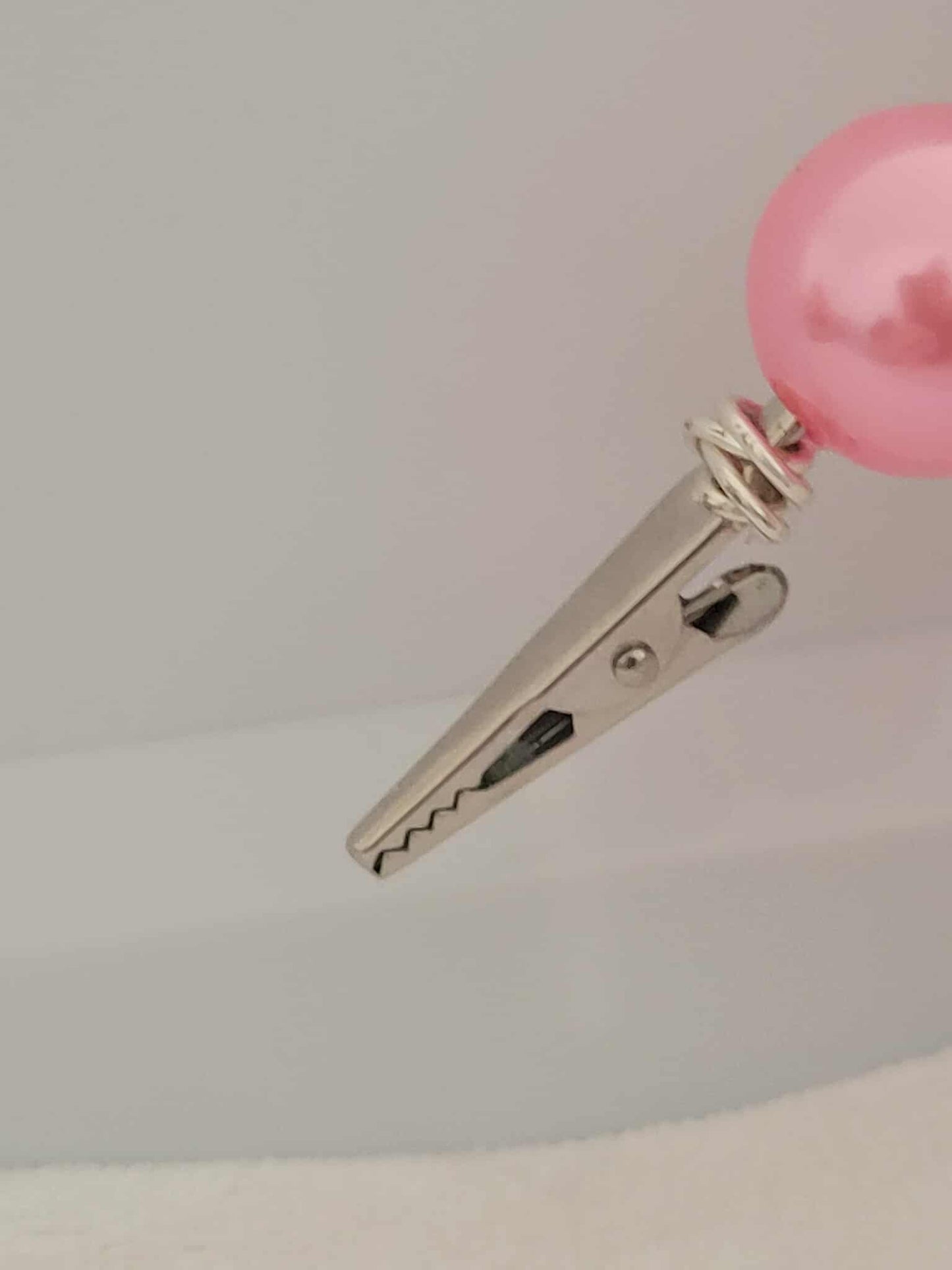 “Sugar Sparkle bubblegum Roach Clip”