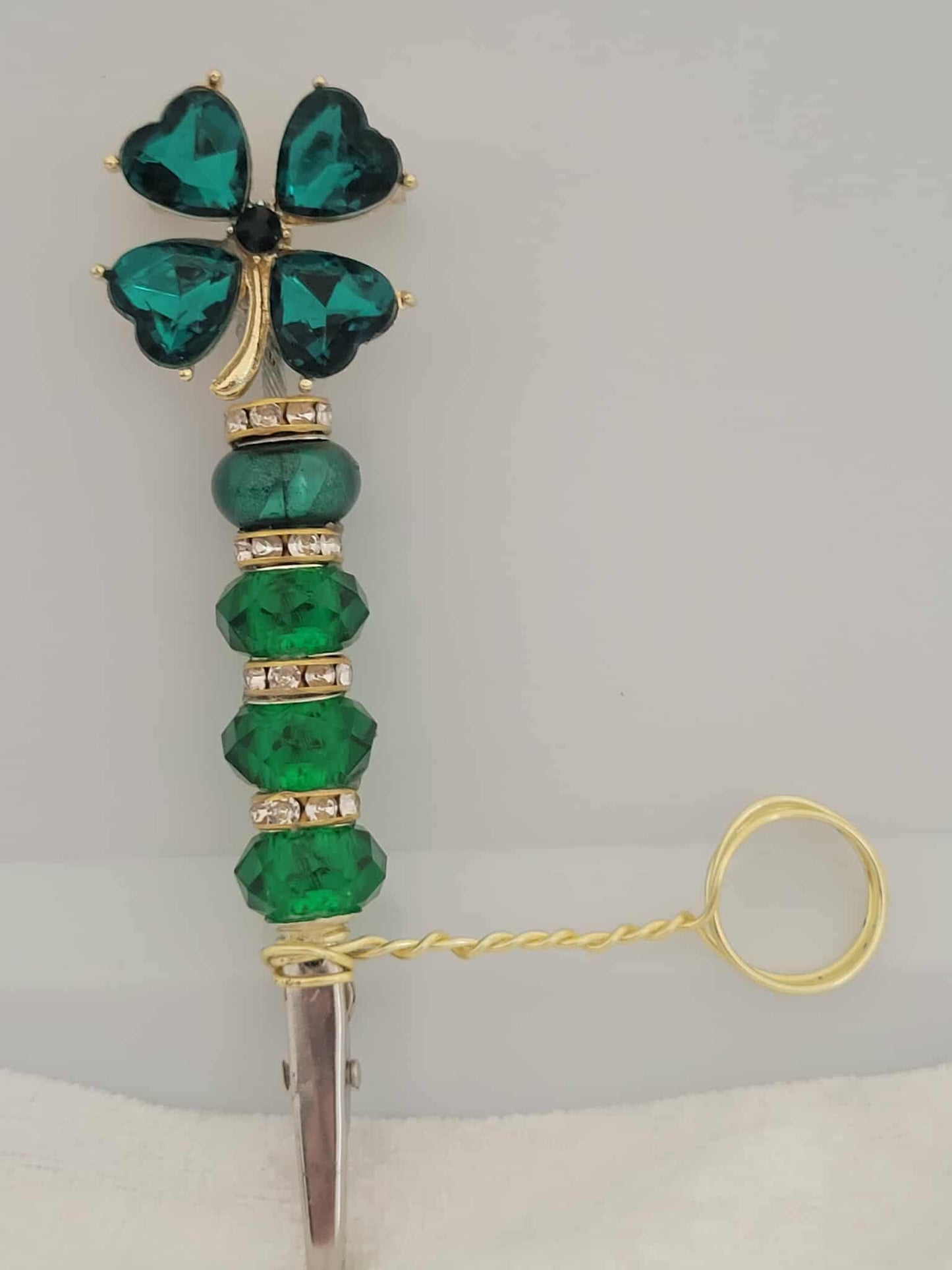 “Lucky Charm Roach Clip”