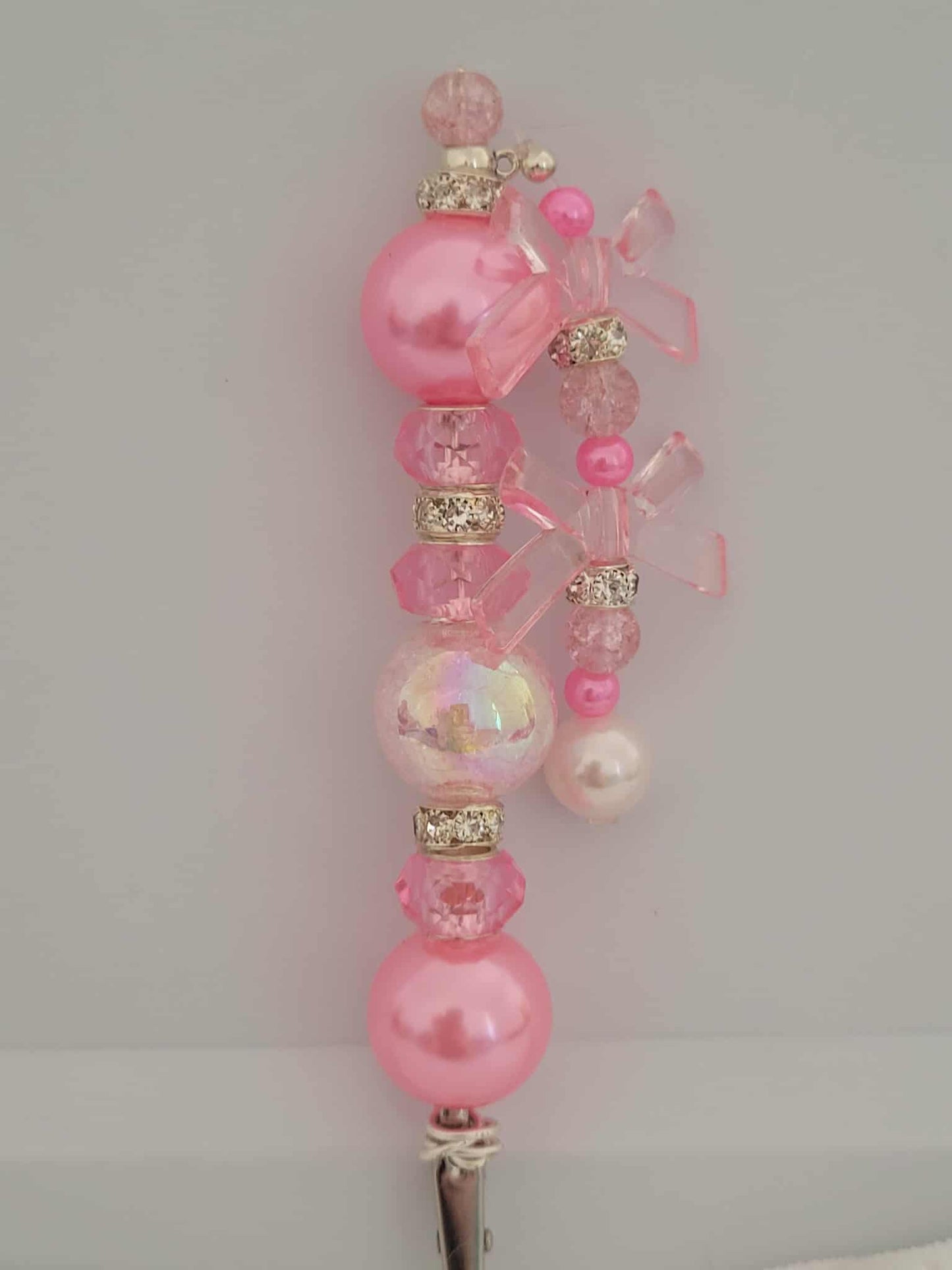 “Sugar Sparkle bubblegum Roach Clip”
