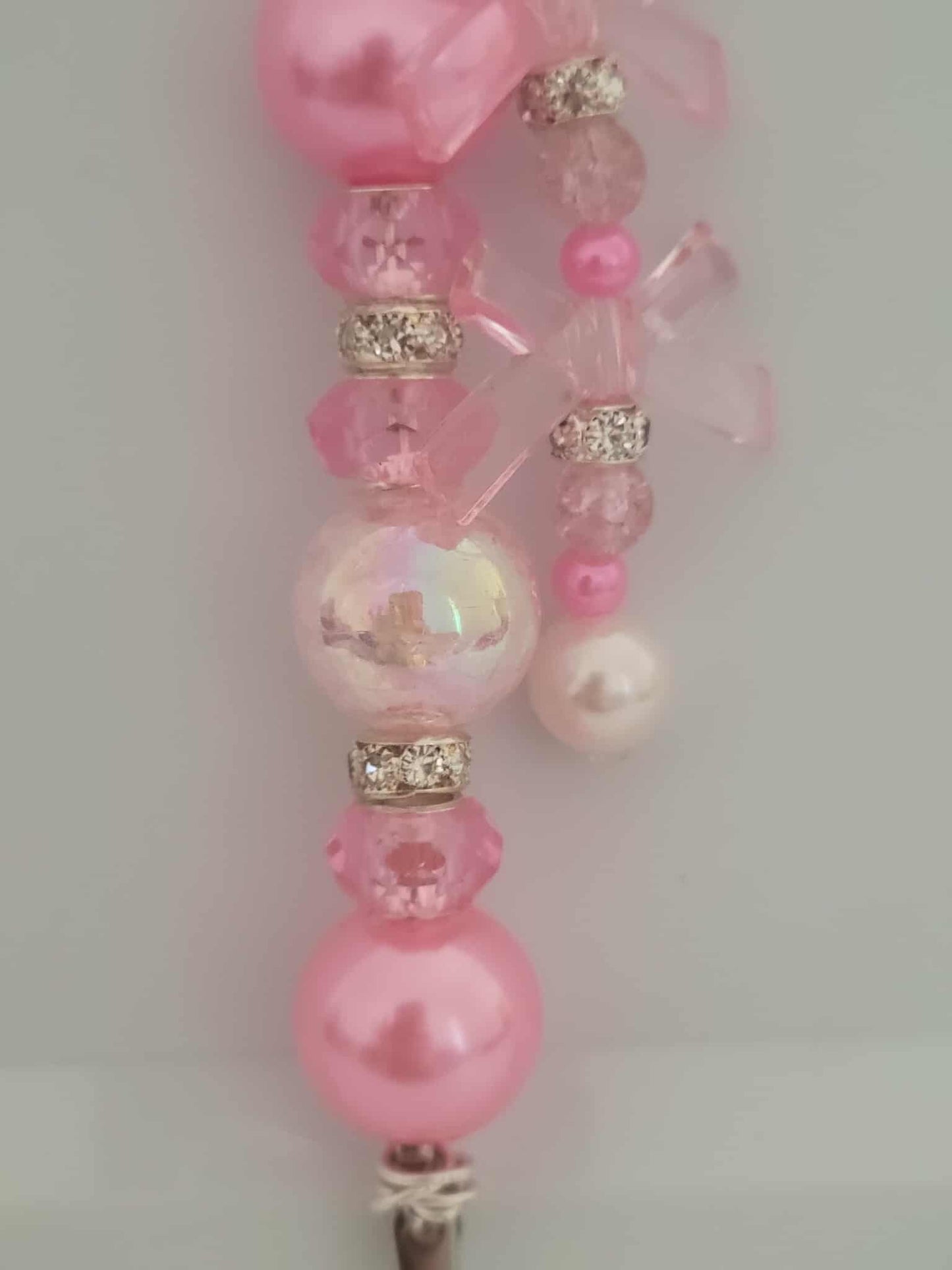 “Sugar Sparkle bubblegum Roach Clip”
