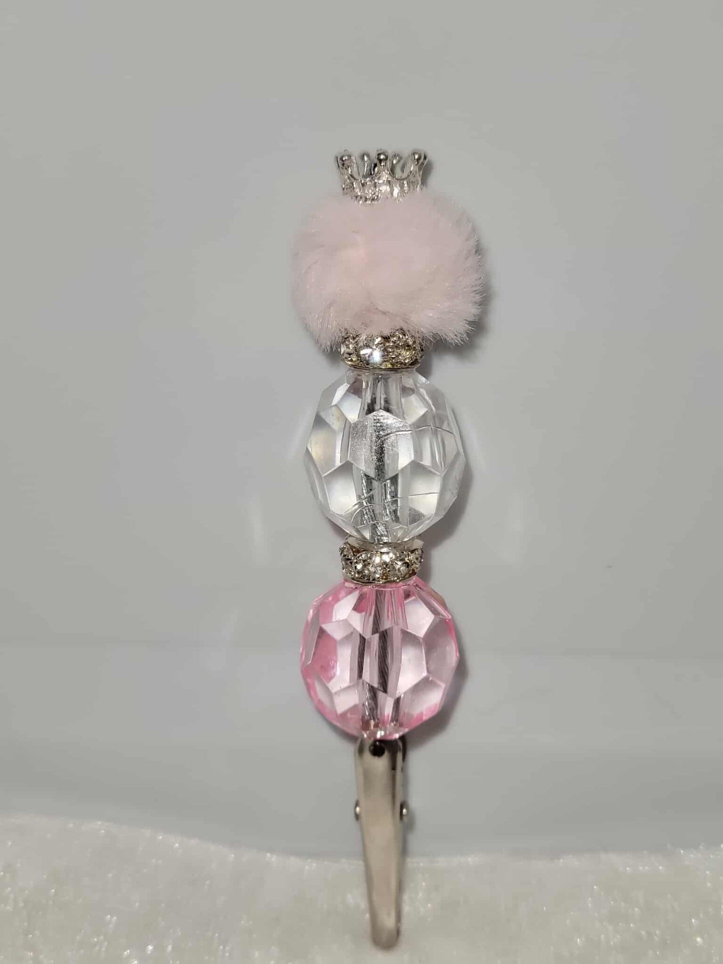 “Sugar Puff Princess Roach Clip”