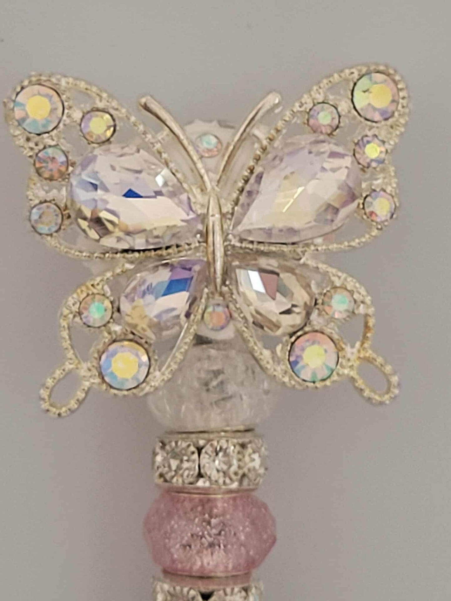 Crystal Flutter – Butterfly Bling Smoking Clip