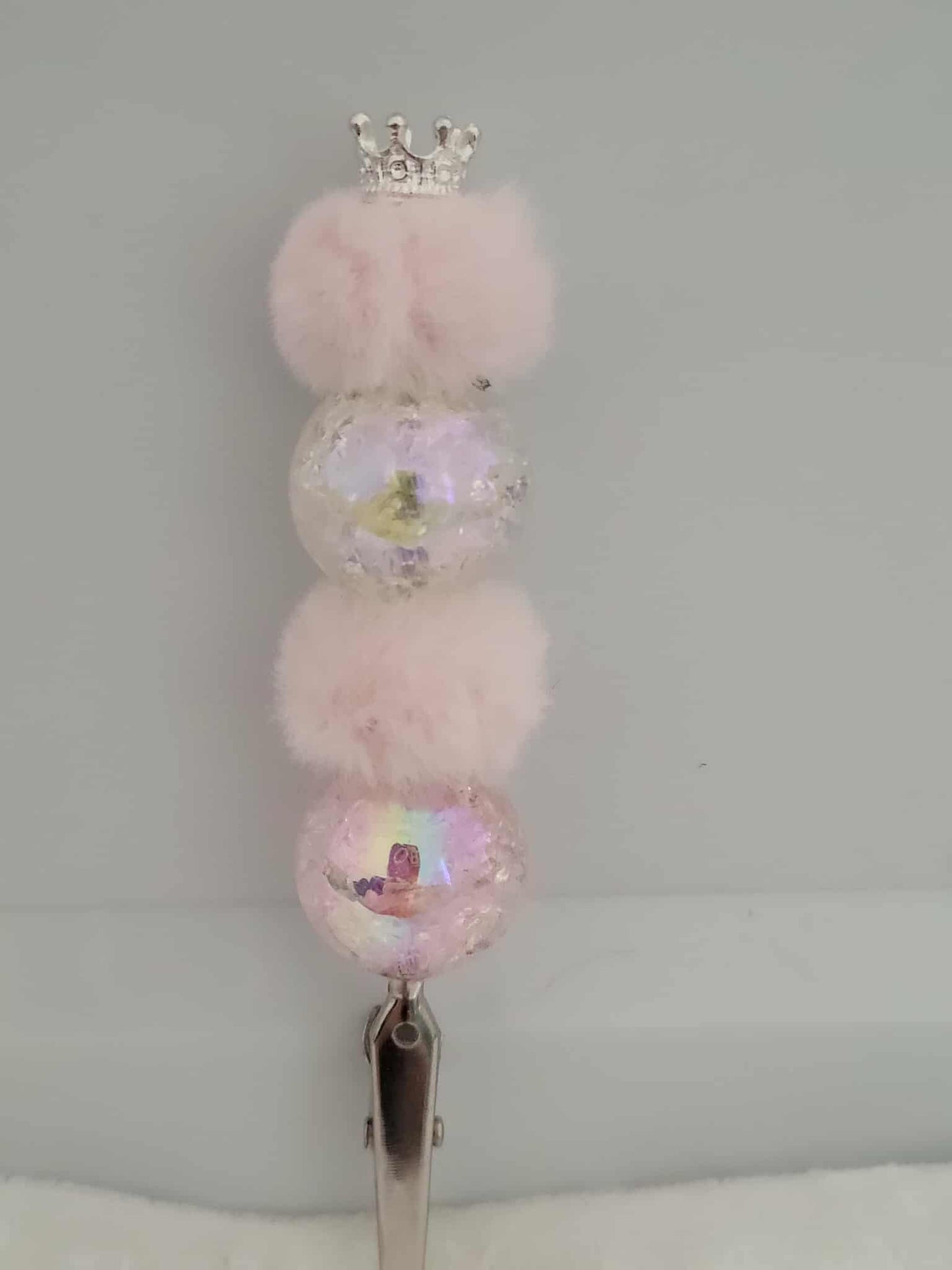 “Pretty Puff Princess Roach Clip”