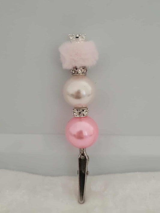 “Pearl Puff Royalty Roach Clip”