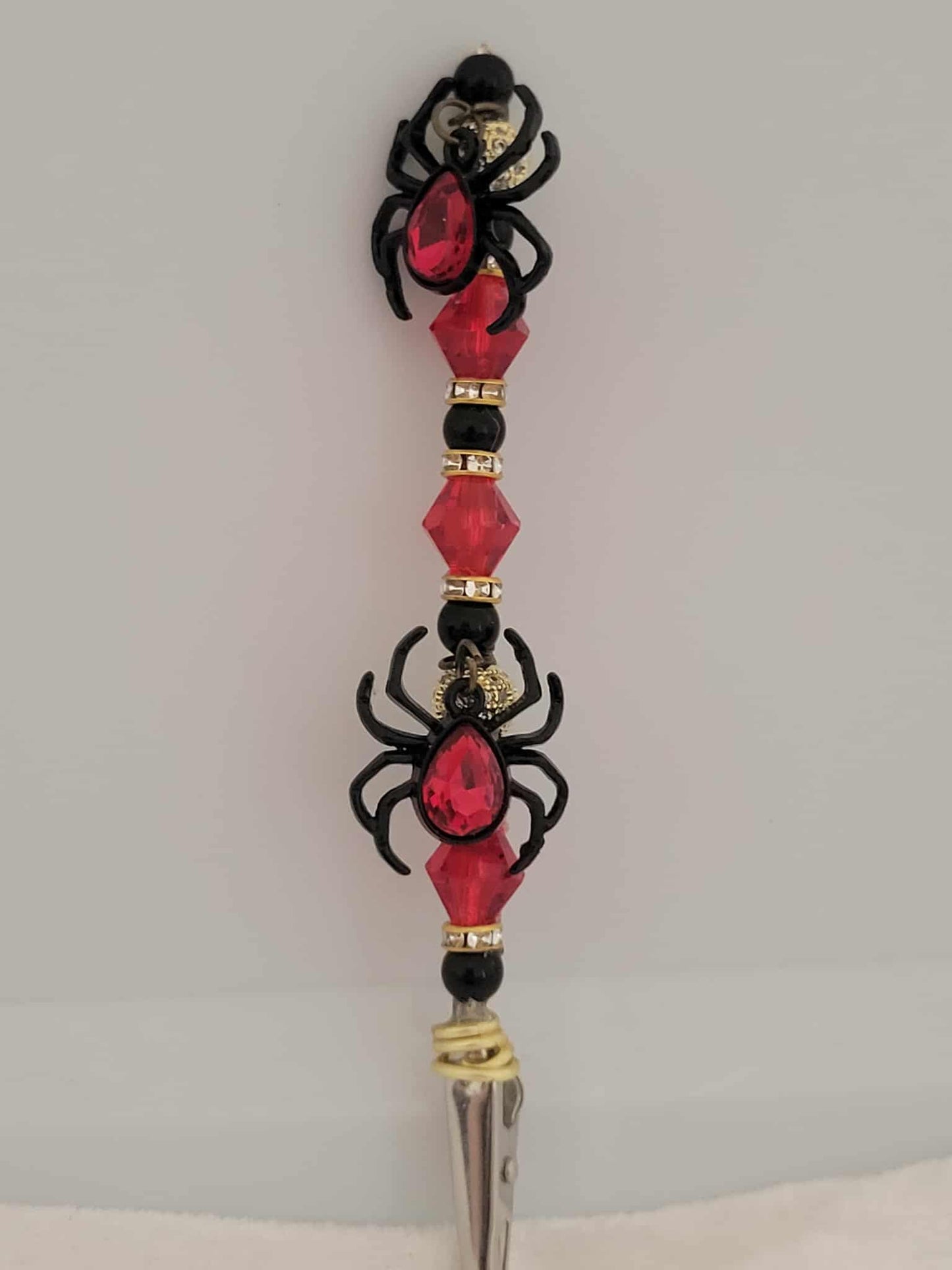 Double Trouble Black Widow Joint Holder